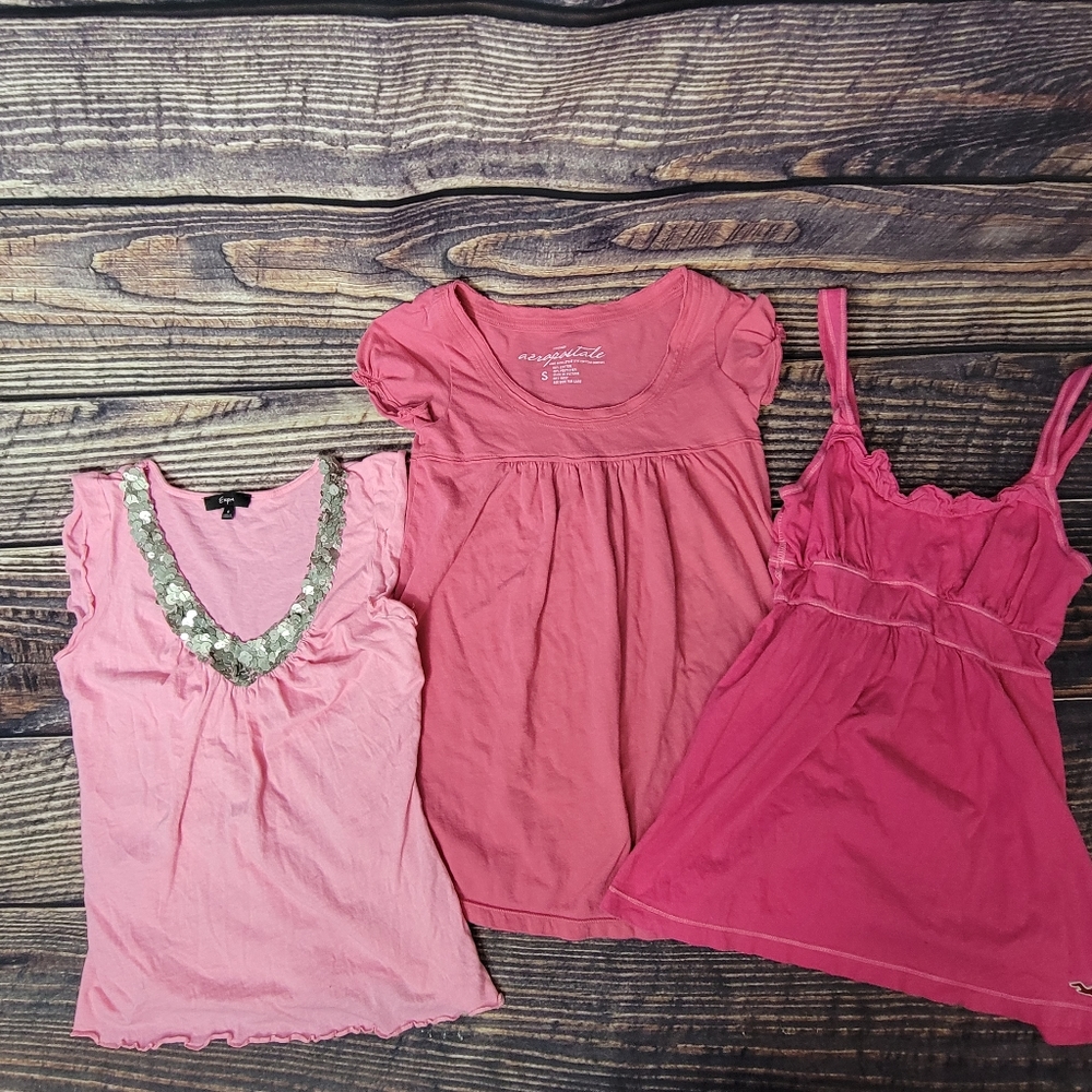 Lot of 3 Small Pink Tops (Xpress, Aeropostale, Hollister)
